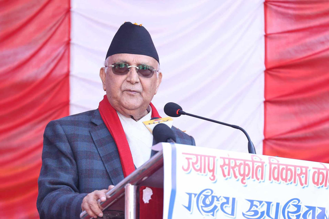 परिर्वतनलाई नै धरापमा पार्नेगरी अनेकखालको तत्व उम्रिन थालेपछि कांग्रेससँग मिल्यौं : प्रधानमन्त्री ओली